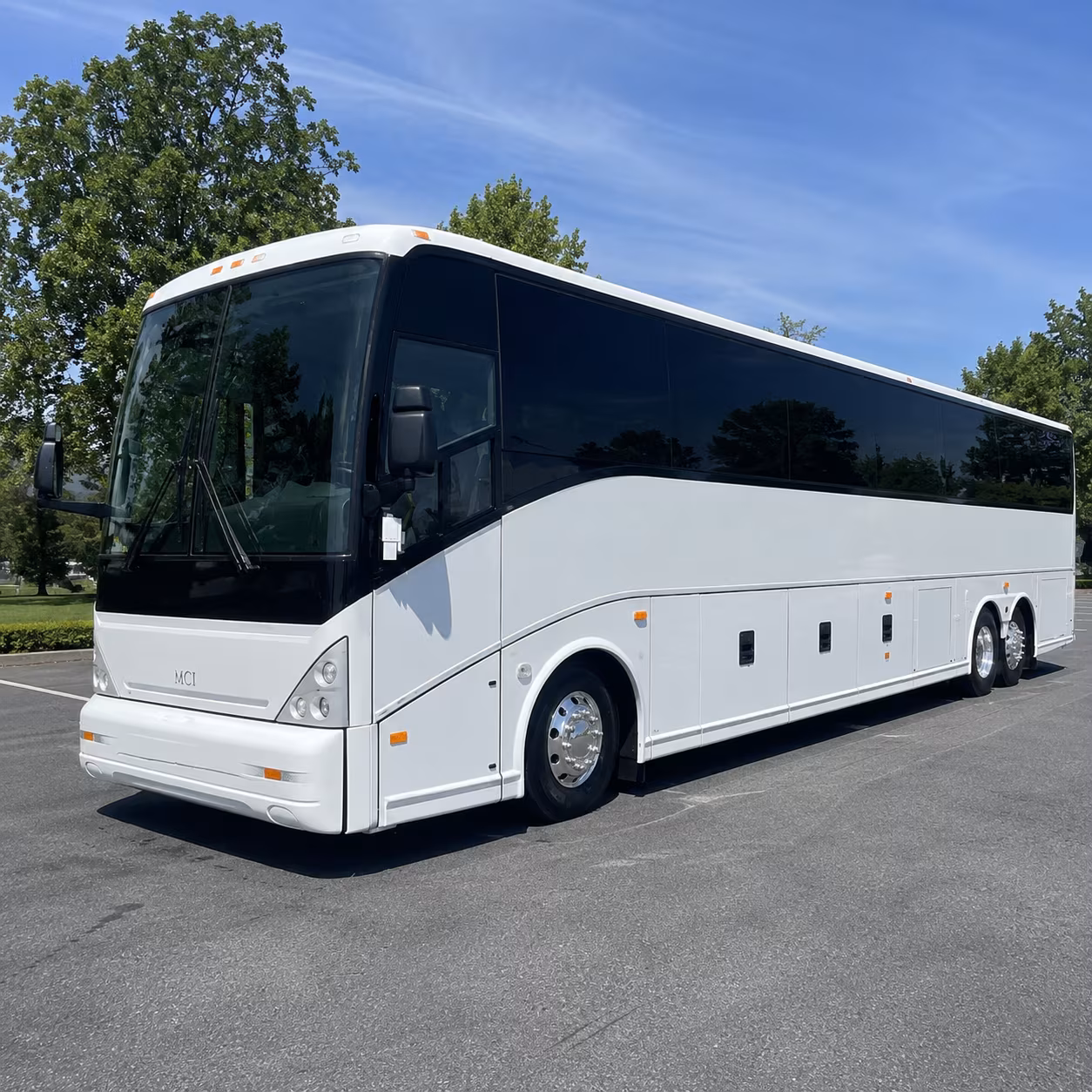 hialeah airport shuttle bus rentals for private groups