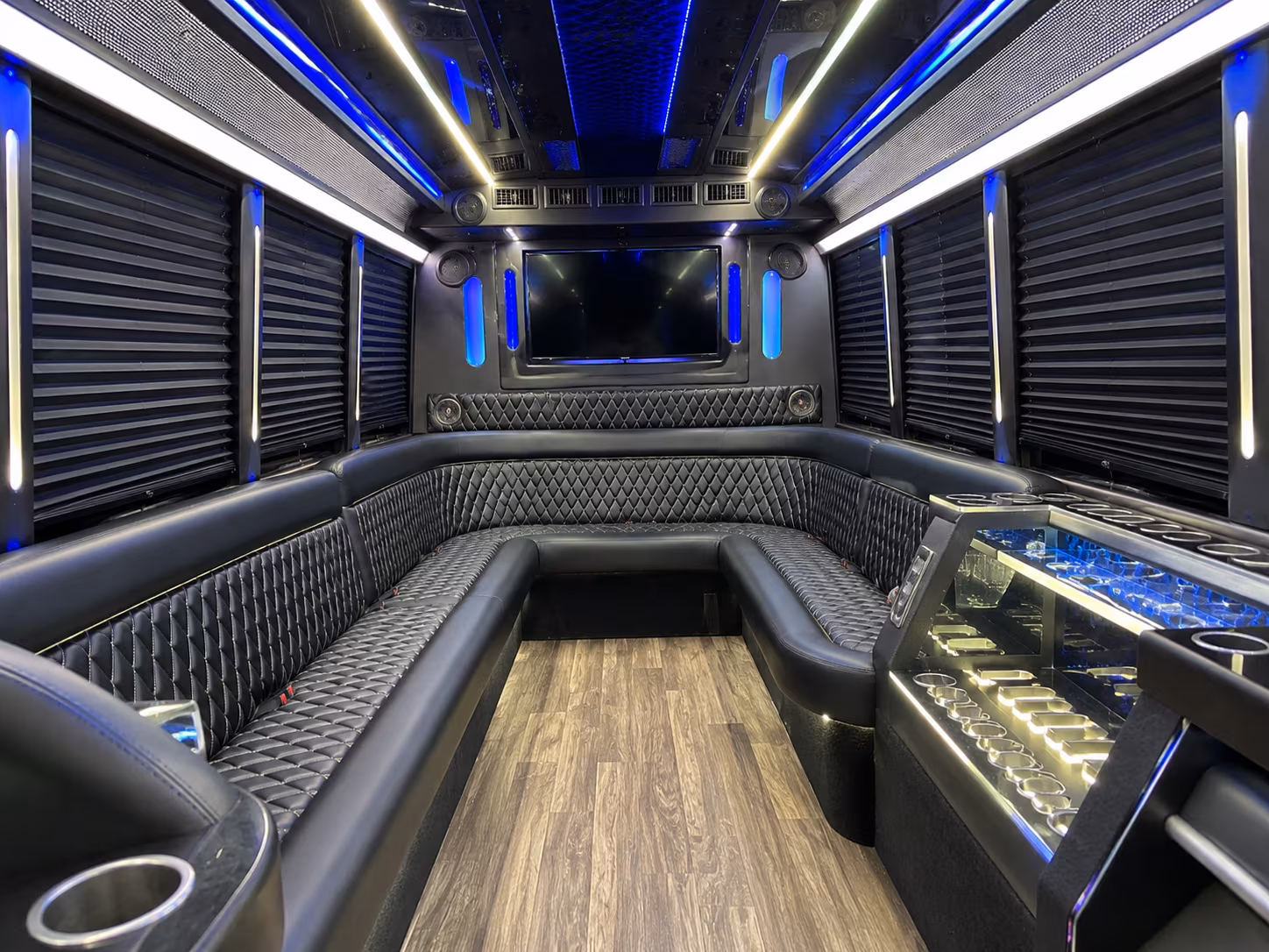 hialeah corporate retreat shuttle bus rentals