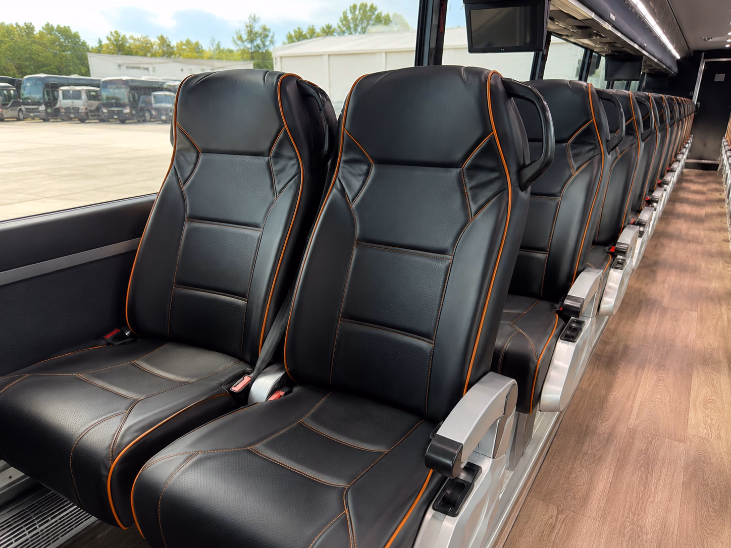 shuttle services for airline crews and airport staff in hialeah